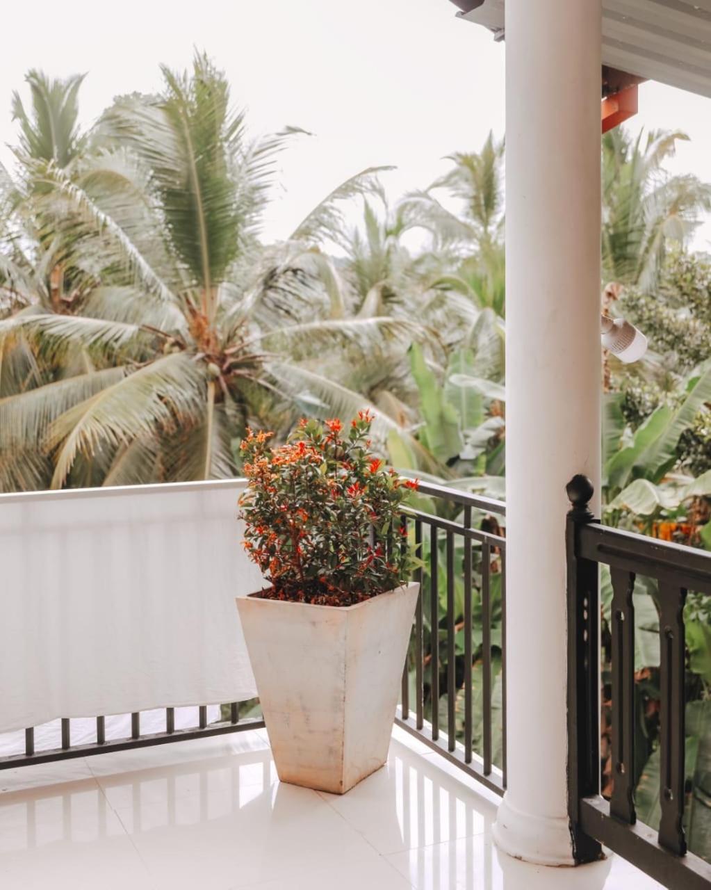 Damith Guest House Унаватуна Экстерьер фото